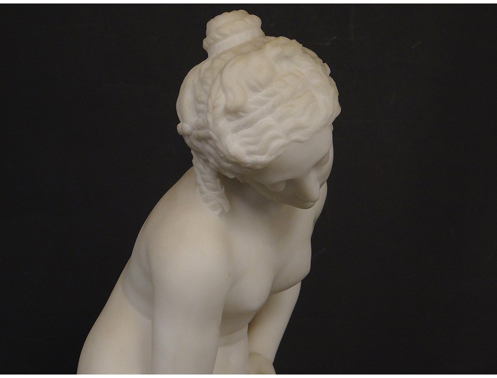 Carrara Marble Sculpture Woman Bathing Nymph Half Naked Nineteenth Century