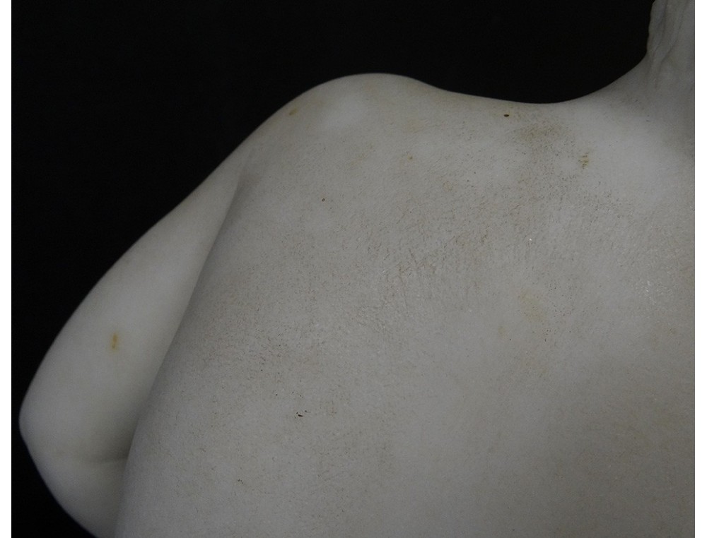 Carrara Marble Sculpture Woman Bathing Nymph Half Naked Nineteenth Century