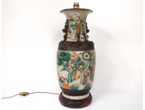 Lamp Chinese porcelain vase Nanjing 19th century soldier figures