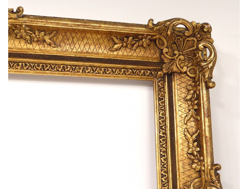 French style wood picture frame, crackle finish, online Goldleaf frame, colonial frame, wedding frame,custom picture frame, antique style frame