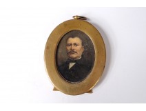 Small painted miniature portrait notable man bourgeois brass nineteenth