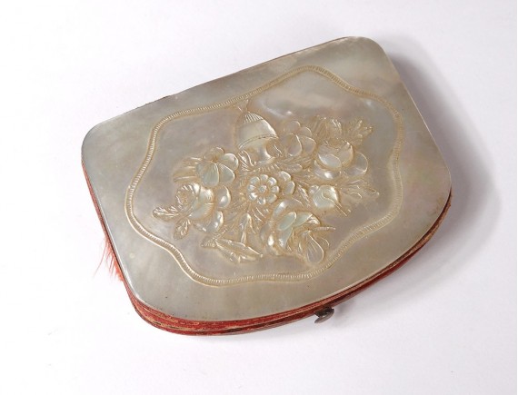 LOVELY Vintage 1950s Lustrous Mother Of Pearl Purse Mirror and Lipstic – A  Vintage shop