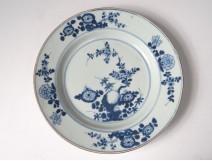 Hollow plate porcelain plate Company India white-blue flowers Kangxi 18th