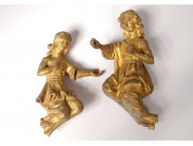 Pair carvings round-bump wood gilded cherubs angels cherub church XVII