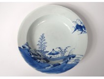 Porcelain hollow dish China India Company white blue flowers Kangxi eighteenth