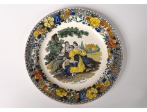 Plate polychrome Montereau Louis Lebeuf characters Walnut Nineteenth