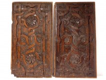 Pair of Haute Epoque panels carved wood flowers rosette 17th century woodwork