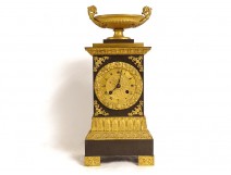 Gilded bronze terminal clock with palmette flower cup, 19th century Restoration