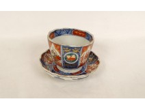 Porcelain cup saucer imari Japan Arita Hizen character butterflies 19th century