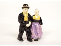 Couple of earthenware characters HB Quimper Breton wedding Breton 20th century