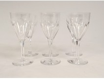 8 Saint-Louis cut crystal champagne flutes, Bristol model, 20th century