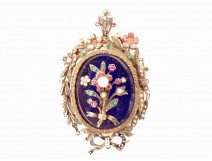 Silver photo holder pendant with blue enamel flowers and Napoleon III knot, 19th century