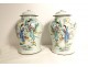 Pair of covered pots, Chinese porcelain, women&#39;s poems, late 19th century