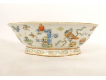 Chinese porcelain bowl, polylobed, vase, jug, butterflies, signed, 19th century