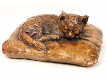 Terracotta sculpture, Cat on a cushion, signed Marguerite Monot twentieth