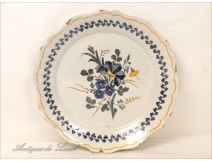 La Rochelle faience plate Bouquet of Flowers 18th