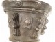 Mortar Apothecary brass or bronze, decorated with figures and rosettes, seventeenth