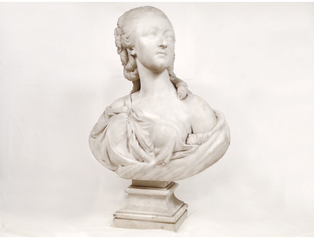 https://www.antiques-delaval.com/3383-24059-jqzoom/big-bust-sculpture-of-the-same-woman-carrara-marble-barry-augustin-pajou-18th.jpg