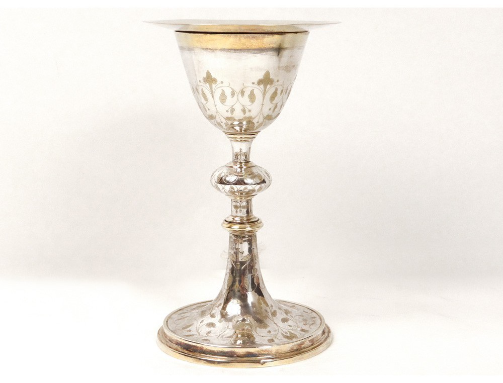 Solid silver gilt chalice paten Minerva flowers silver chalice cross 19th