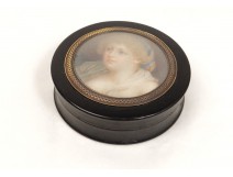 Miniature round box painted portrait young woman boiled cardboard nineteenth