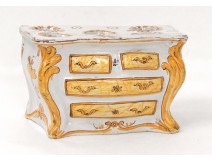 Bouquetière faïence Sud France commode galbée Louis XV fleurs XVIIIè siècle