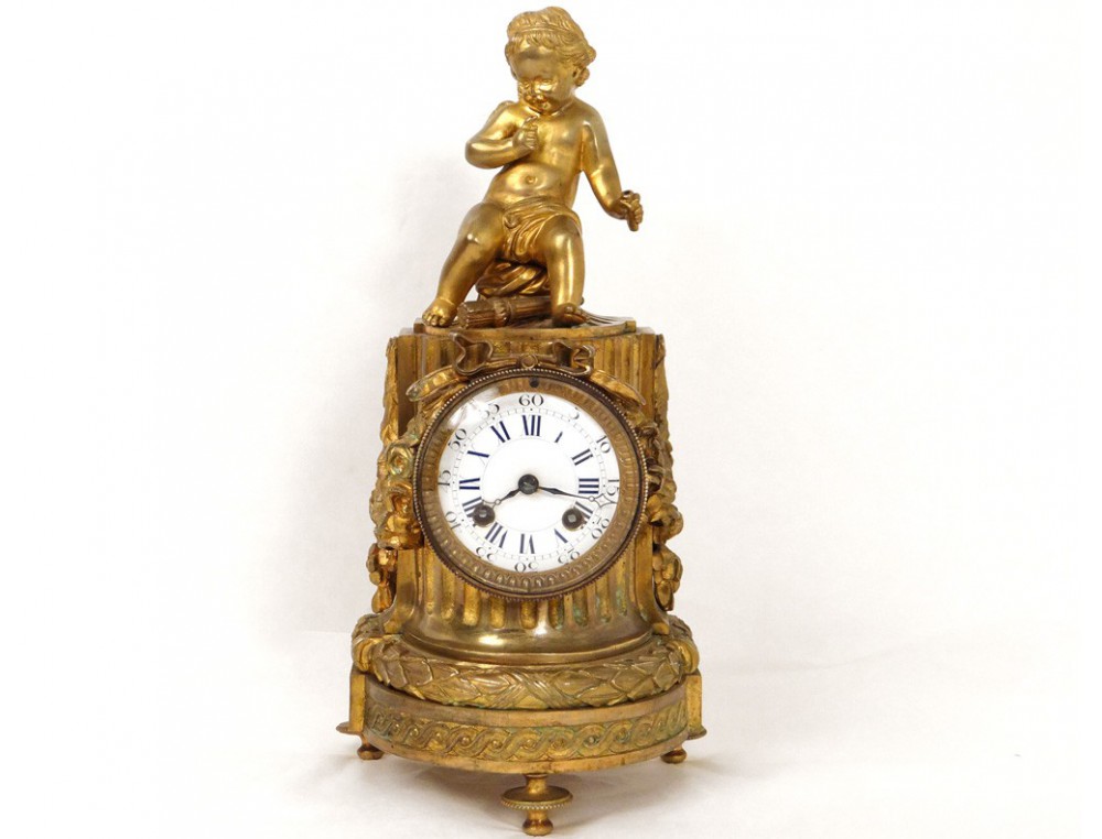 Pendule bronze doré angelot putti Cupidon carquois fleurs antique clock 19è