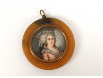 Miniature peinte portrait jeune femme élégante Lebrun cadre rond XIXème