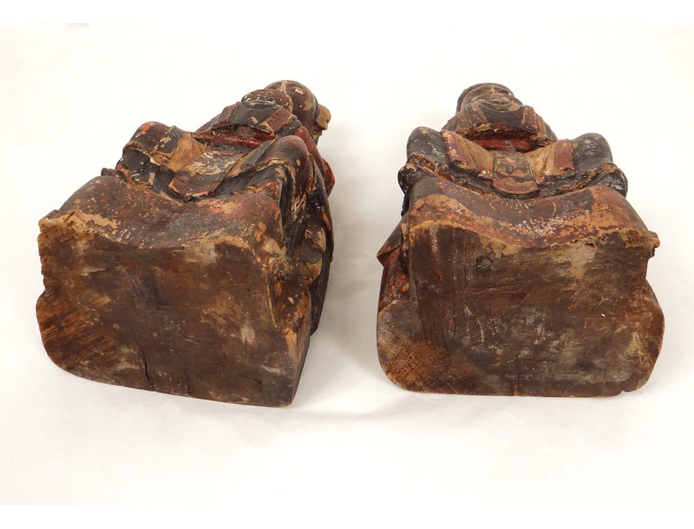 Pair reliquary boxes statues greeting carved figures 19th China
