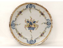 Grand plat faïence Delft bouquet fleurs fruits XVIIIème siècle