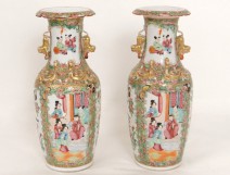 Pair of porcelain vases Canton Chinese characters female dragons nineteenth birds