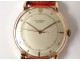 Strap wristwatch 18K solid gold watch Universal Genève Switzerland twentieth