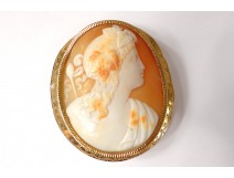 Cameo brooch solid 18 carat gold portrait young woman antique nineteenth