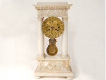 Pendule à colonnes Empire albâtre bronze doré fleurs antique clock XIXème