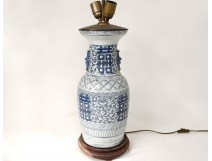 blue-white Chinese porcelain baluster vase lamp flowers nineteenth dragons