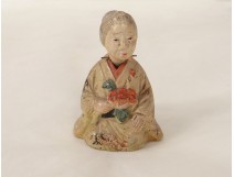 Figurine magot chinois vieille femme terre émaillée début XXème siècle