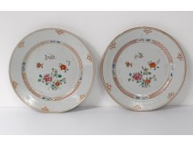 porcelain dishes pair Company India Eighteenth pink flowers family