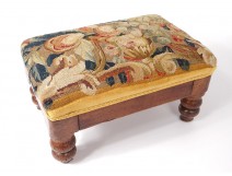 carved walnut tapestry footrest Aubusson tapestry XVIII XIX fruits