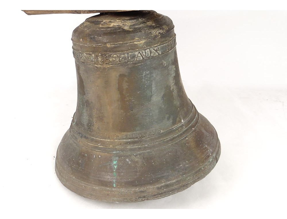 Bell of property bronze founder Turmeau Bordeaux 1774 Claux bell XVIII