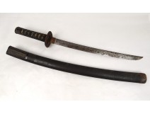 Japanese Saber Wakizashi blade shinogi zukuri menuki flowers Japan XVIIth XVIIIth